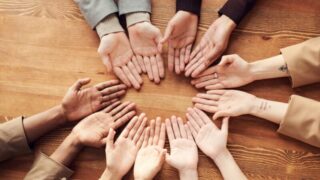 INFP-AとINFP-Tの違いは何？各性格タイプの特徴と長所短所を詳しく解説 